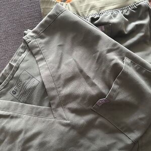 Figs Scrubs Matching Full Set in Moss Zamora Jogger/Catalina top in 3XL